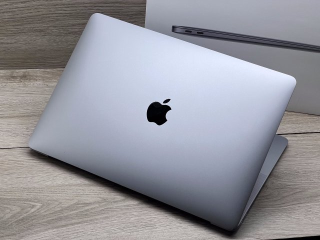 Hibátlan MacBook Air 2020 M1 13” 256GB 2 ÉV Garanciával Számlával 90% Akku