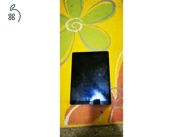 iPad Pro 12.9 (1. gen) – Hibás, alkatrésznek vagy javításra