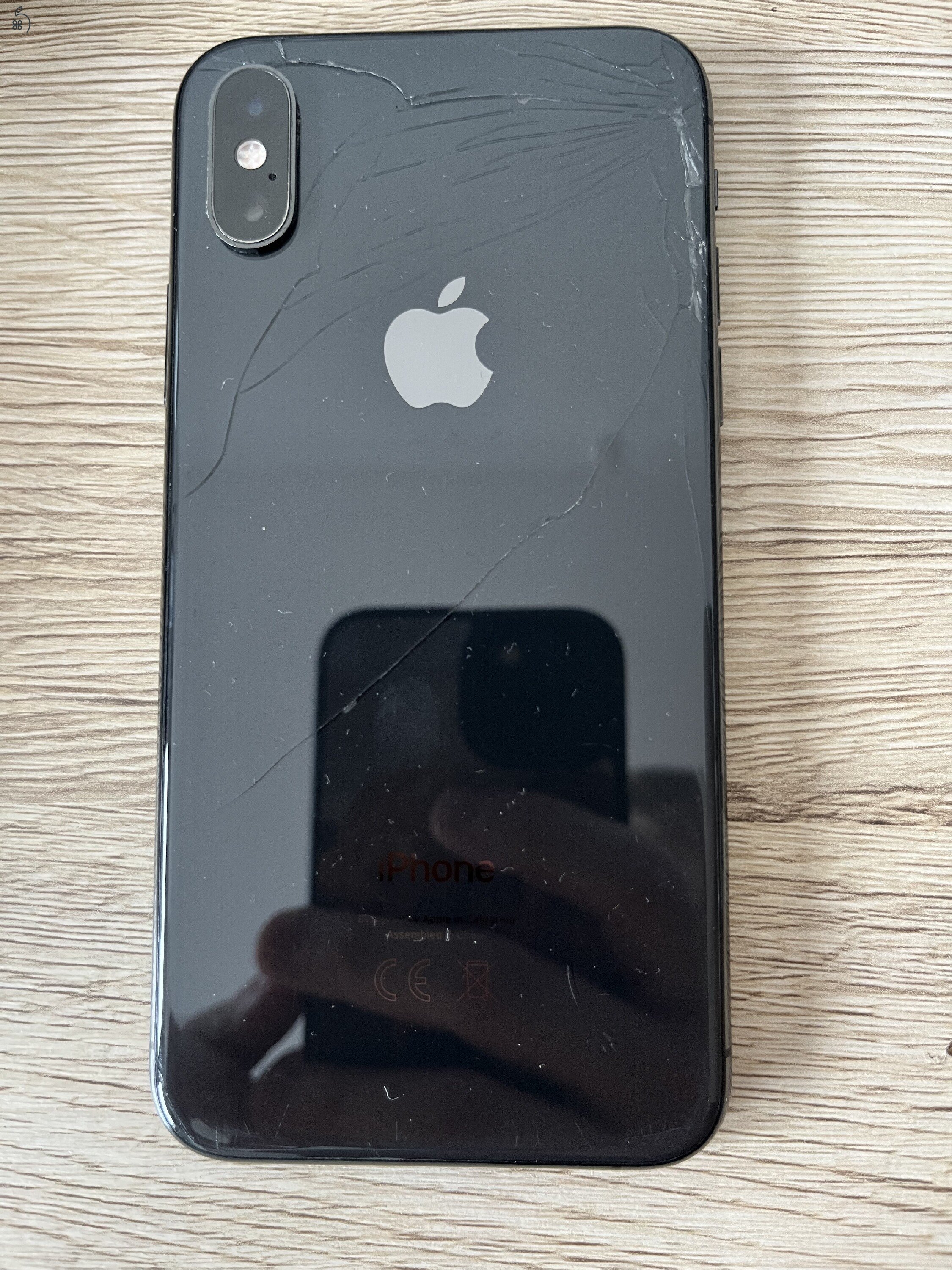 Apple iPhone XS – 64 GB – kártyafüggetlen