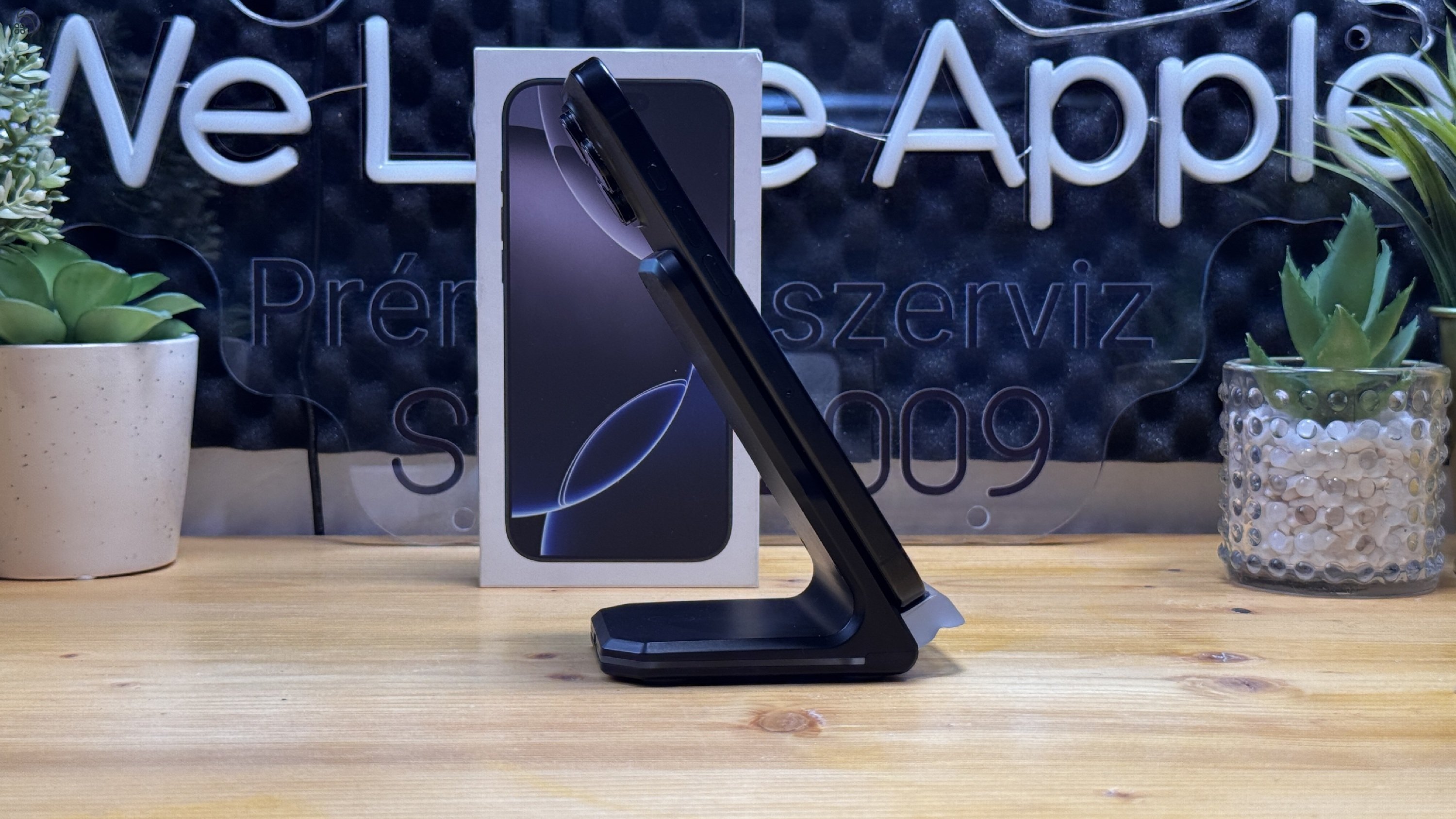  iPhone 16 Pro Max 256GB Fekete, Független - Garancia, Számla 