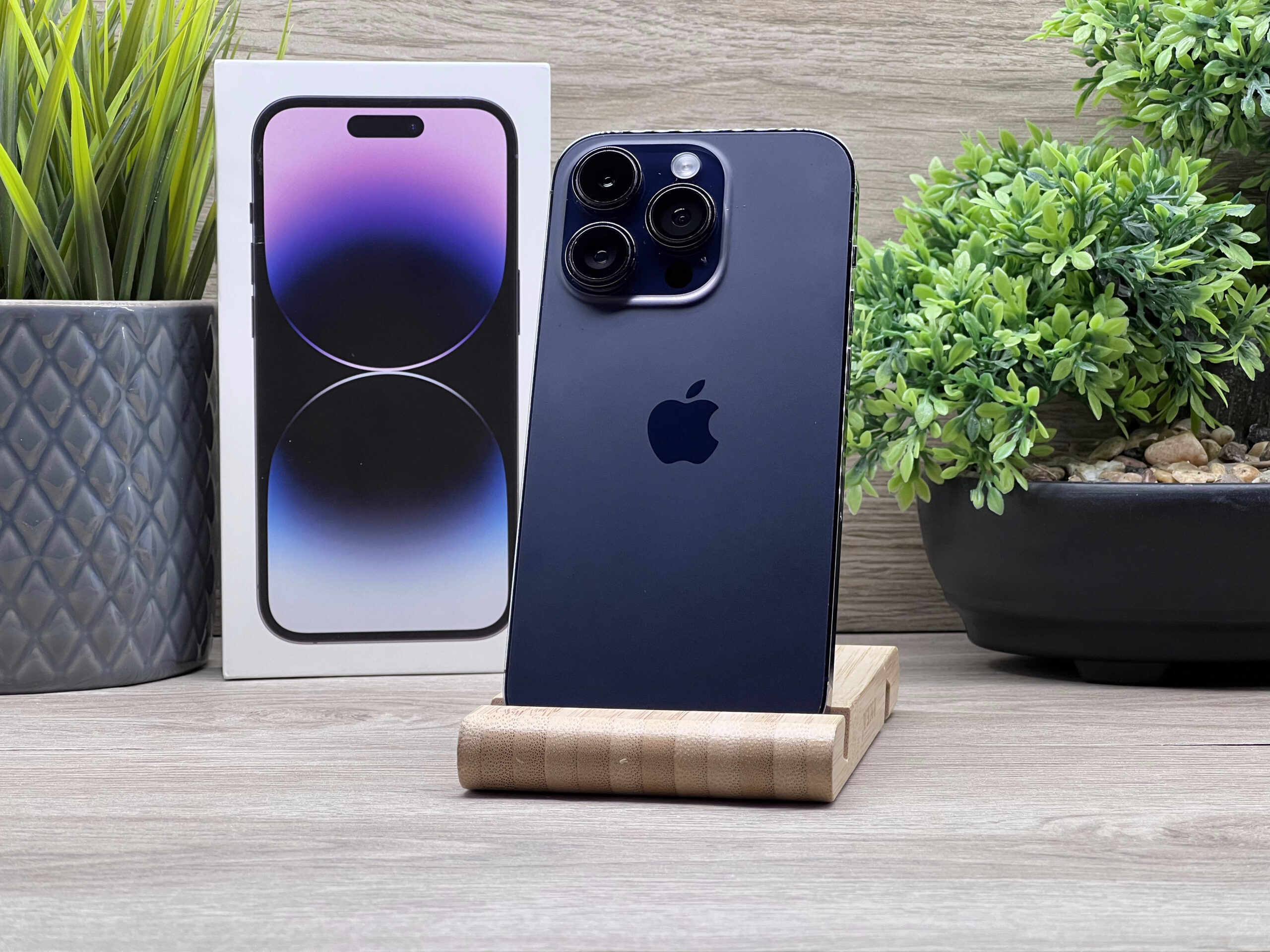 Hibátlan iPhone 14 Pro Deep Purple 128GB 2 ÉV Garanciával Számlával 92% Akku