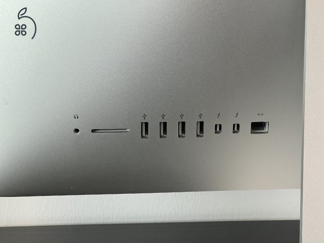 Apple iMac 2015 21.5 i5 3.3 GHz 8GB RAM 480GB SSD 4K