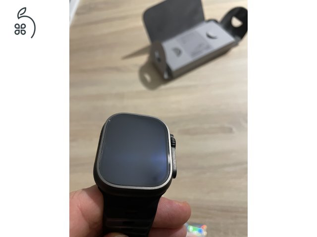 Apple Watch Ultra 2 Black Titanium 49mm