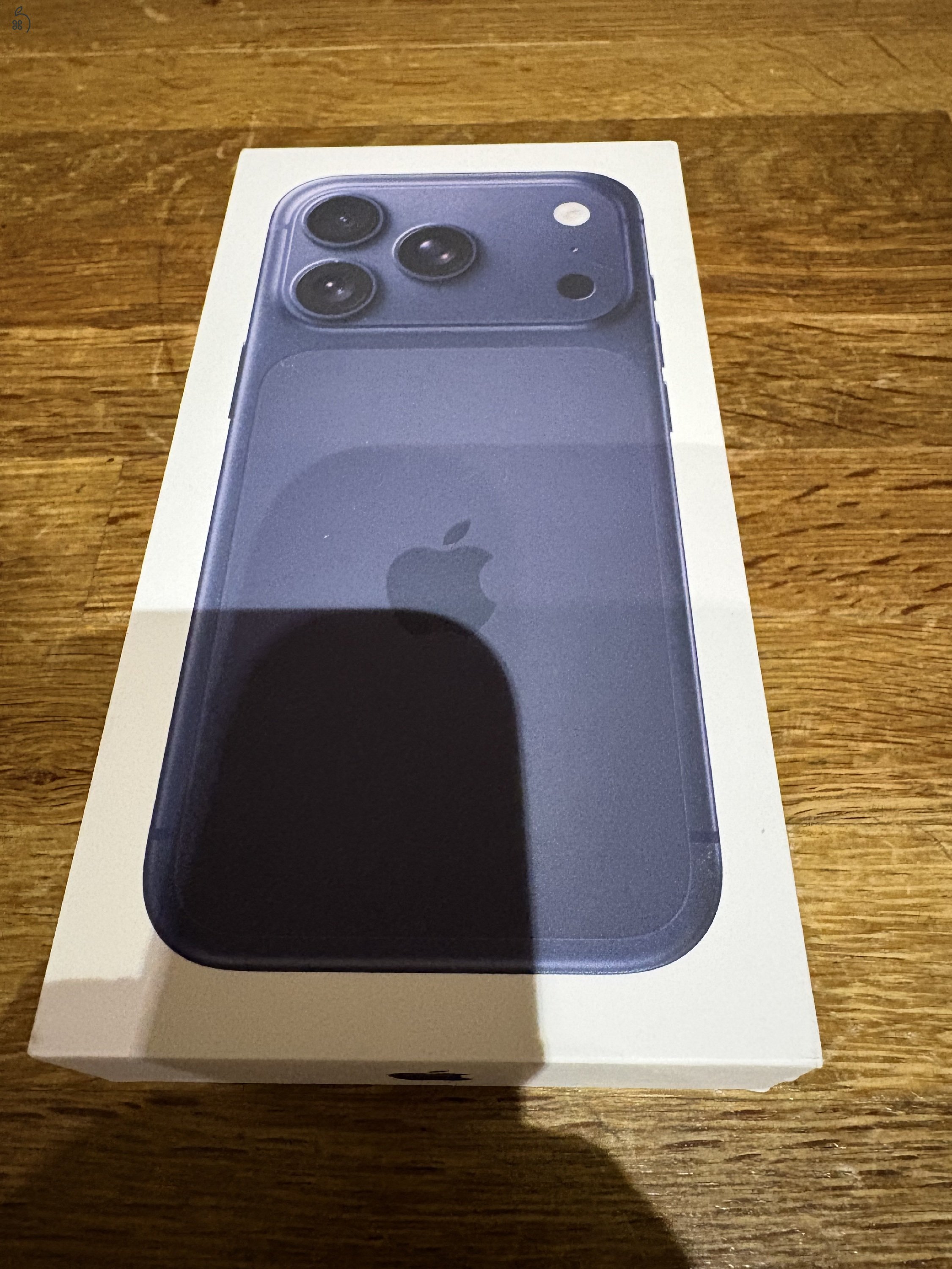 iPhone 17 Pro 256GB - (Deep Blue) - Csak 1db! 