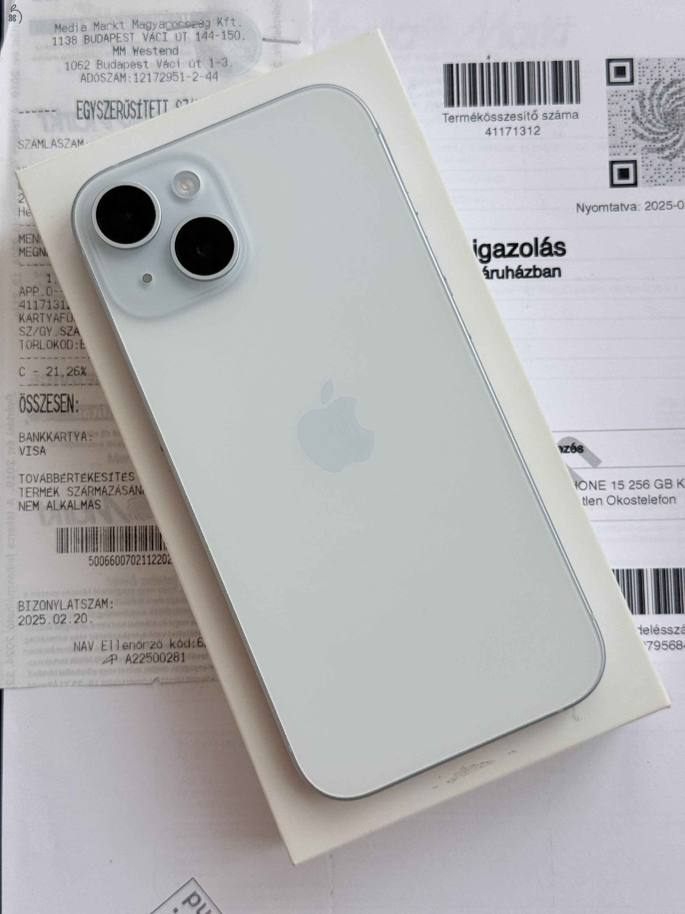iPhone 15 256GB kék 98% akku MEDIA MARKT GARANCIA 2028.02-ig