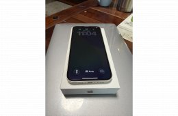 Szép állapotban eladó Iphone 13