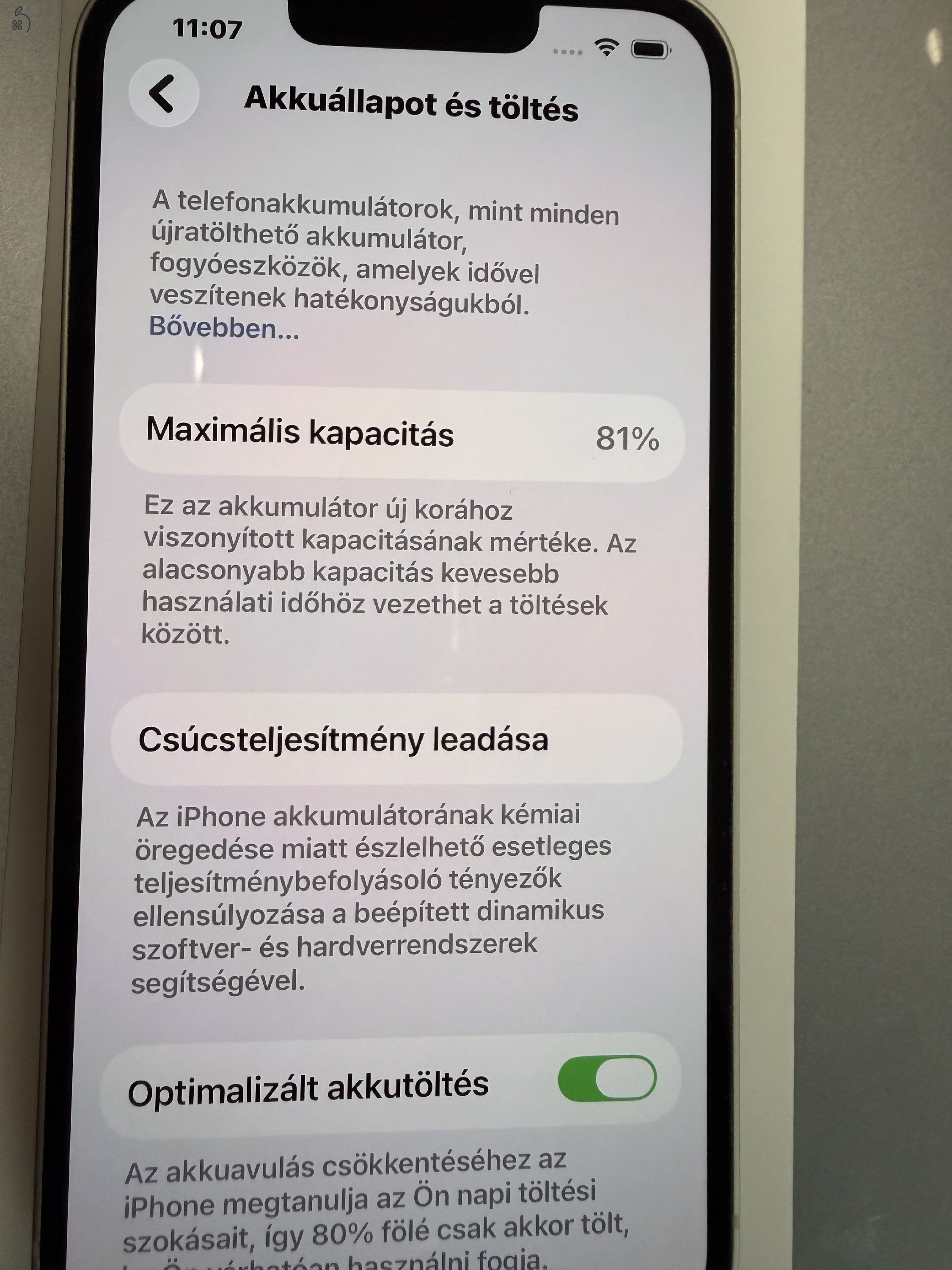 Szép állapotban eladó Iphone 13