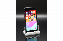 Apple iPhone SE (2020) 128 GB Black 100% akku - 12 HÓ GARANCIA