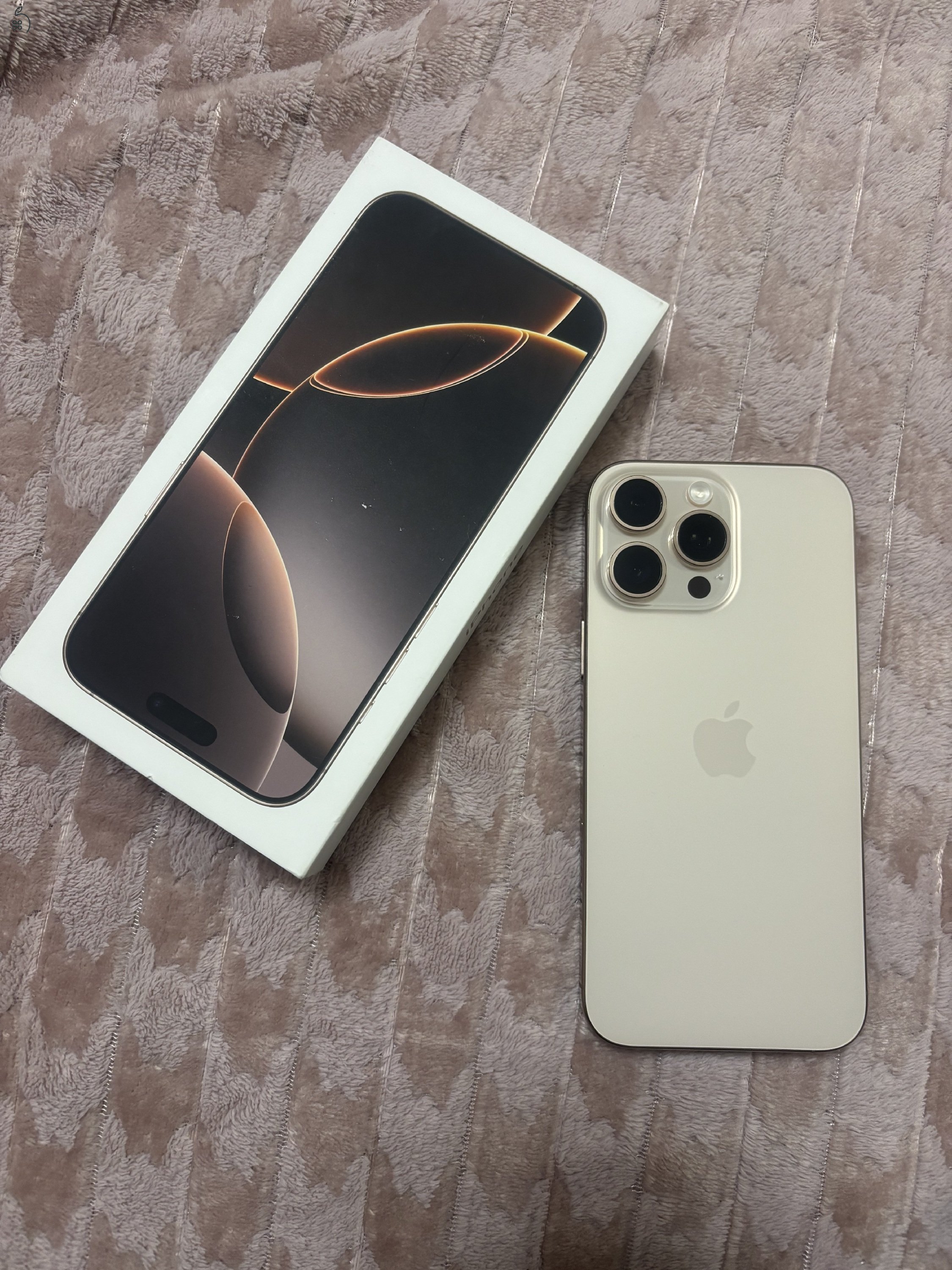 VADONATÚJ iphone 16 pro max