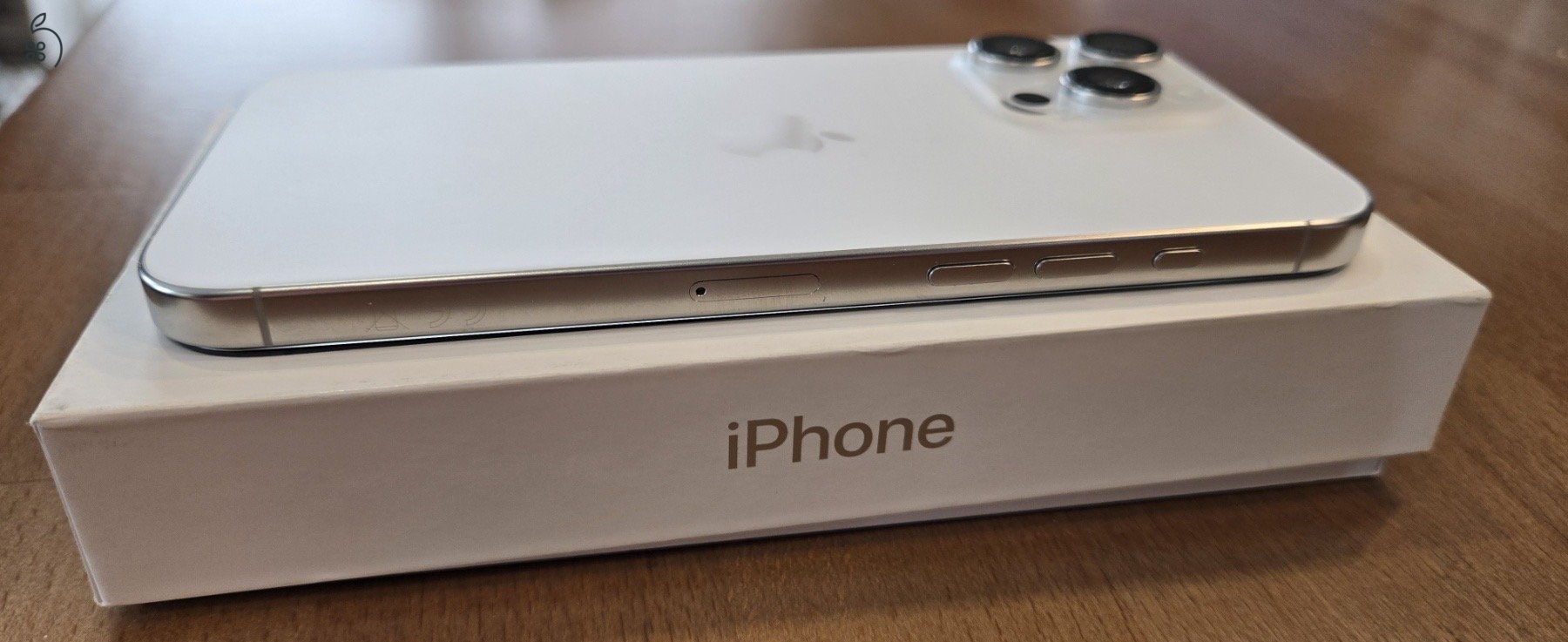 Iphone 16 Pro max kártyafüggetlen 256GB