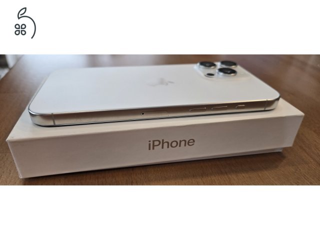Iphone 16 Pro max kártyafüggetlen 256GB