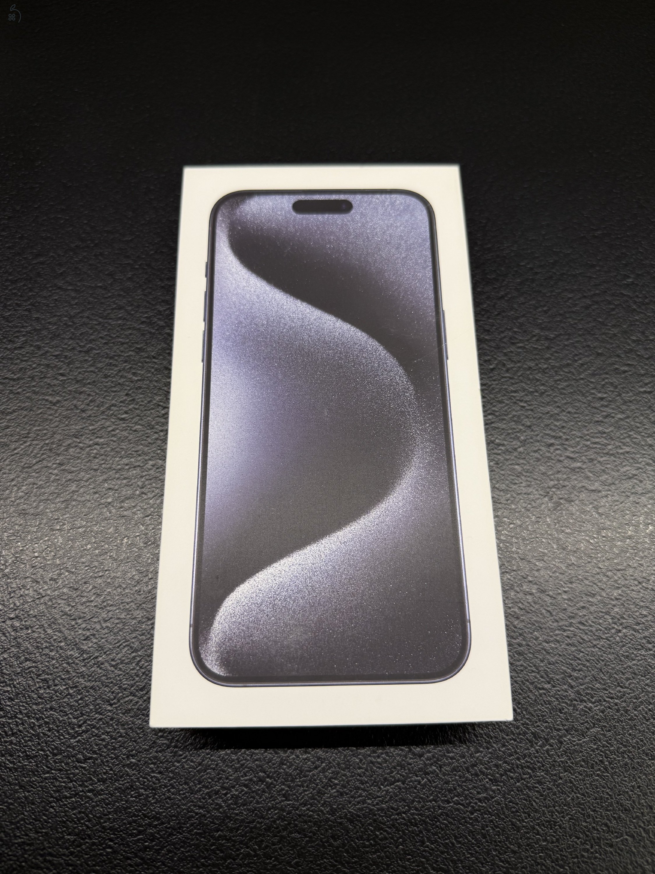 Eladó iPhone 15 Pro Max 256g Kék színben