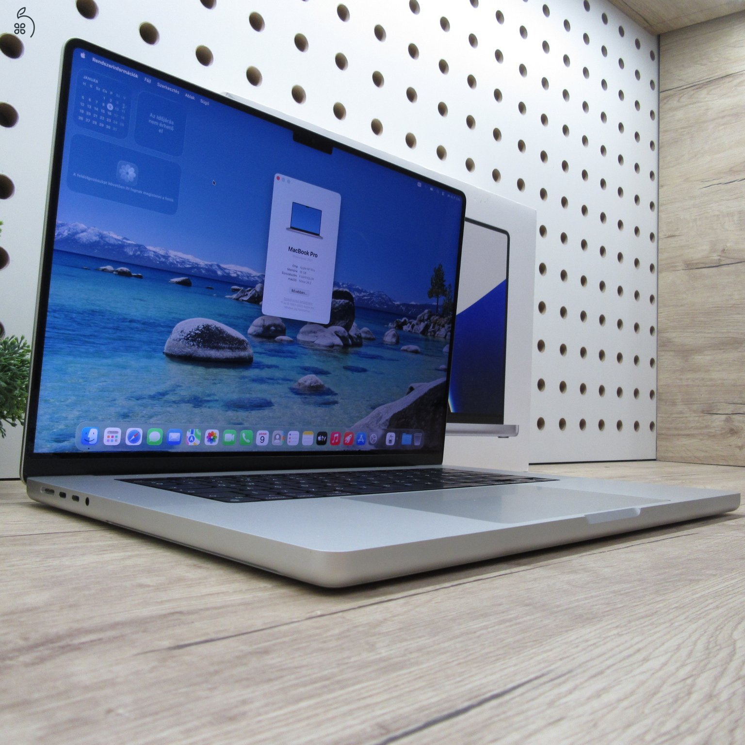 Apple MacBook Pro 16 (2021) M1 Pro 16GB/1TB használt, karcmentes – 84% akku