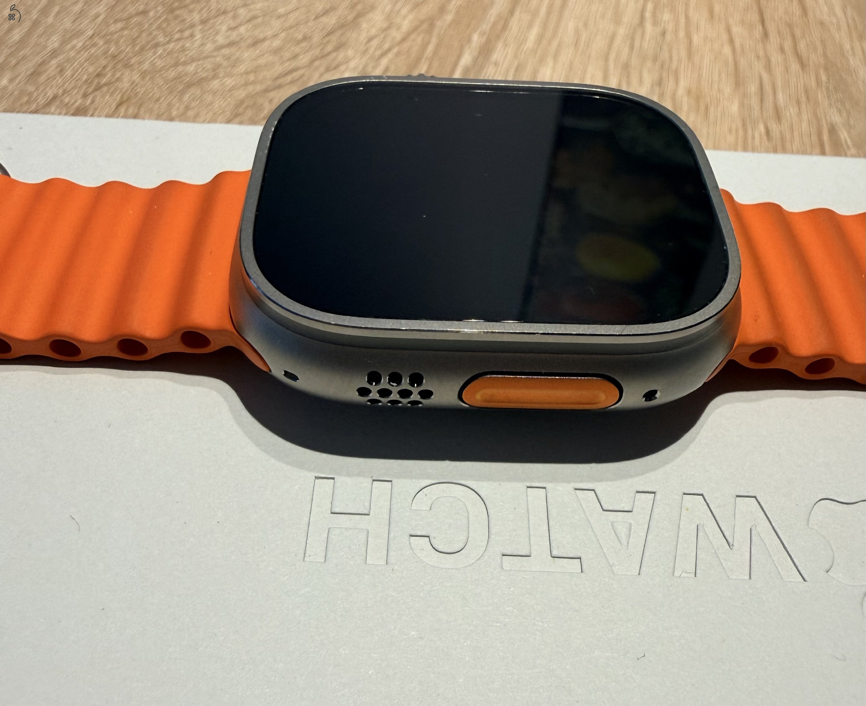 Apple Watch Ultra 2 GPS + Cellular 49 mm Natural Titanium - Orange Ocean Band