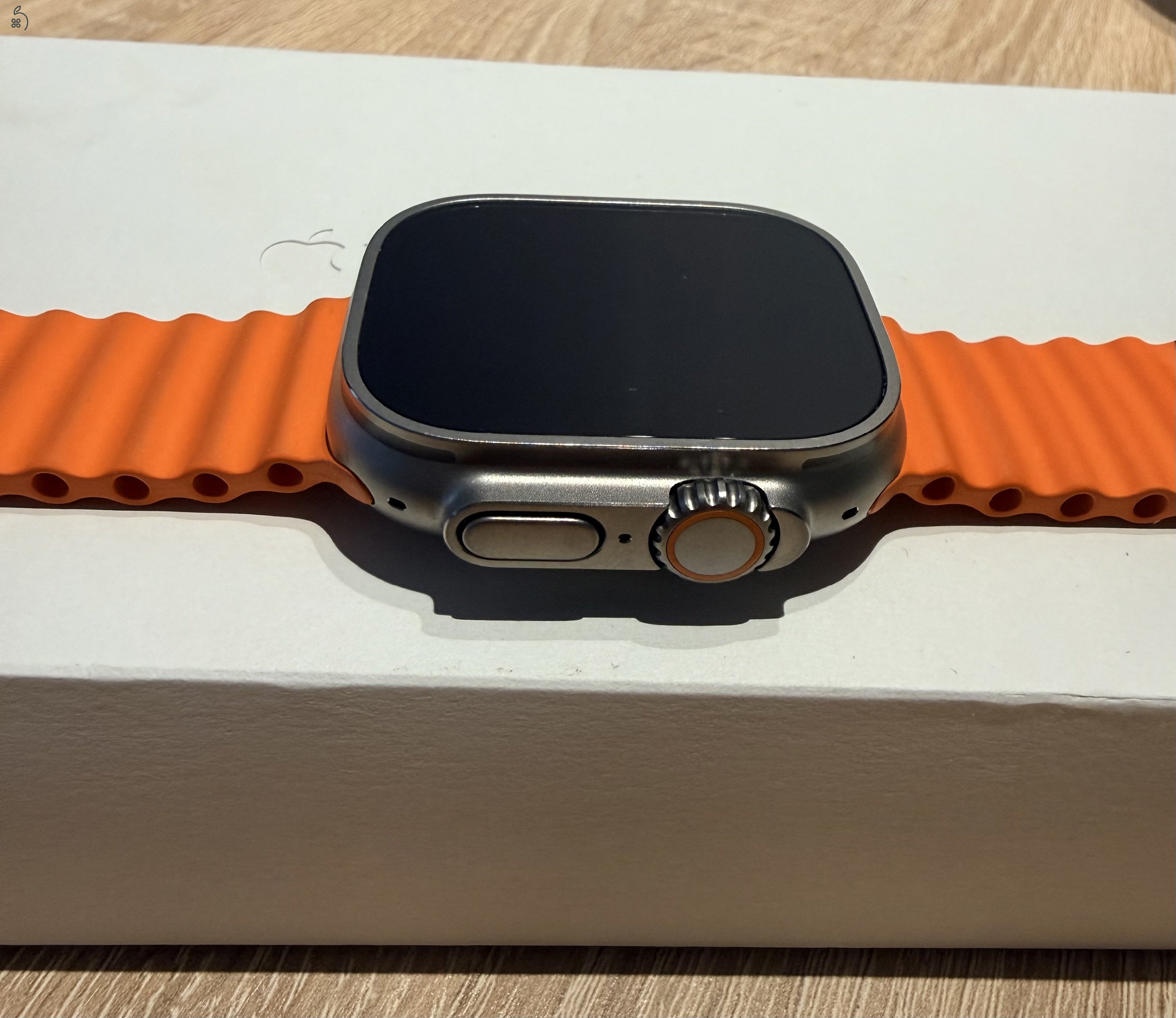 Apple Watch Ultra 2 GPS + Cellular 49 mm Natural Titanium - Orange Ocean Band