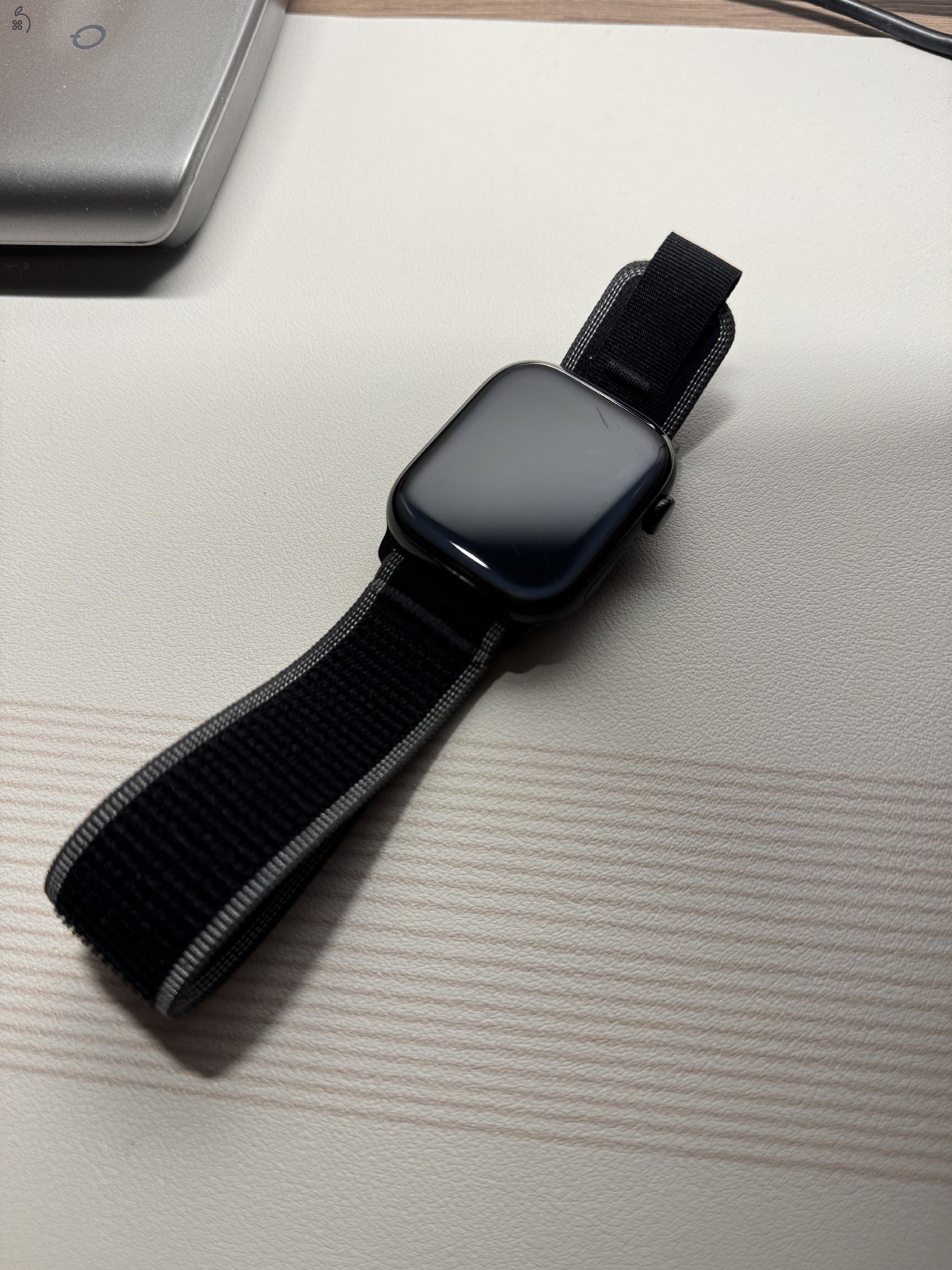 Használt Apple Watch Series 10