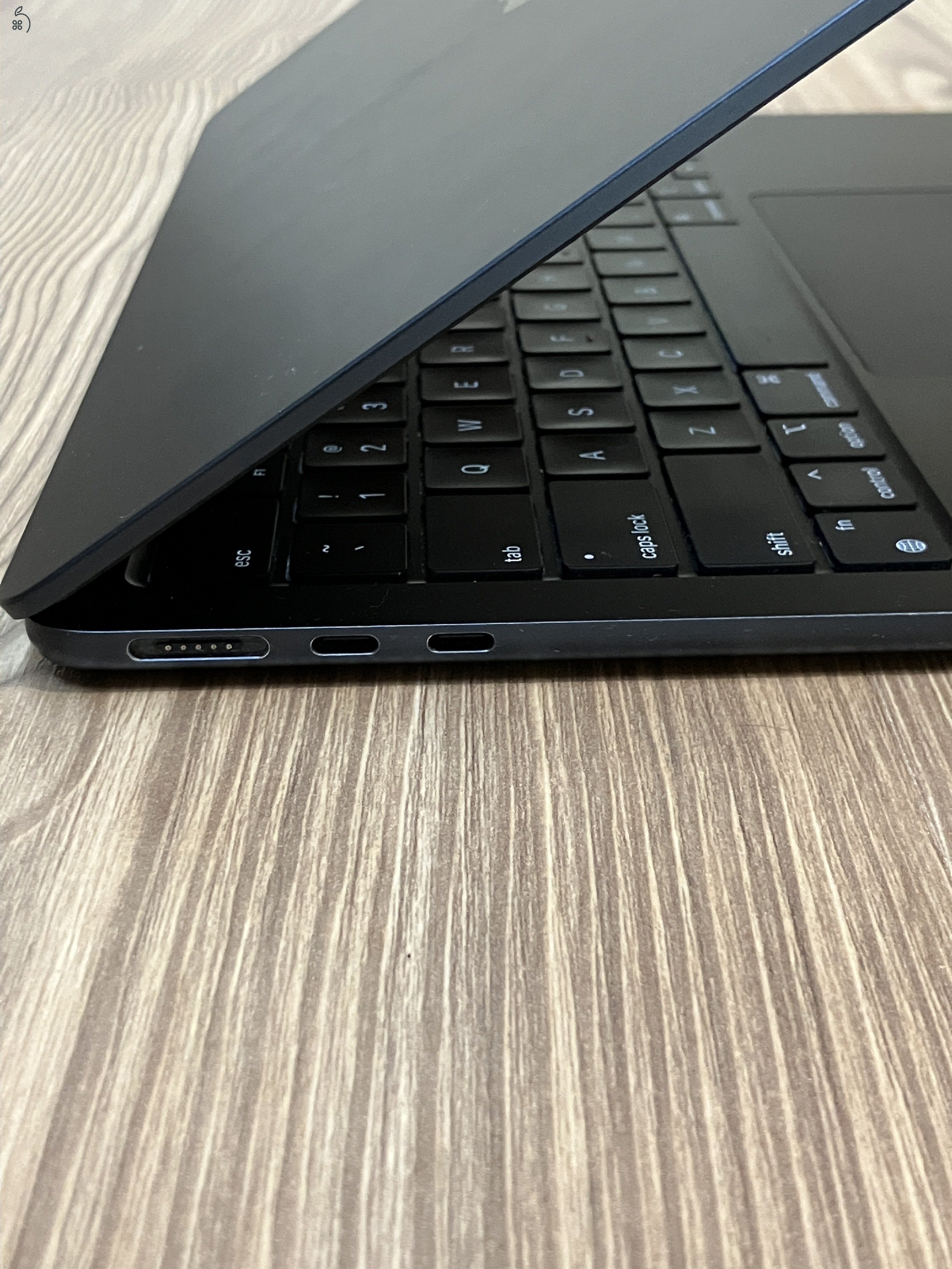 Macbook Air 13,6 - M2 (8-10) / 24GB / 2Tb   