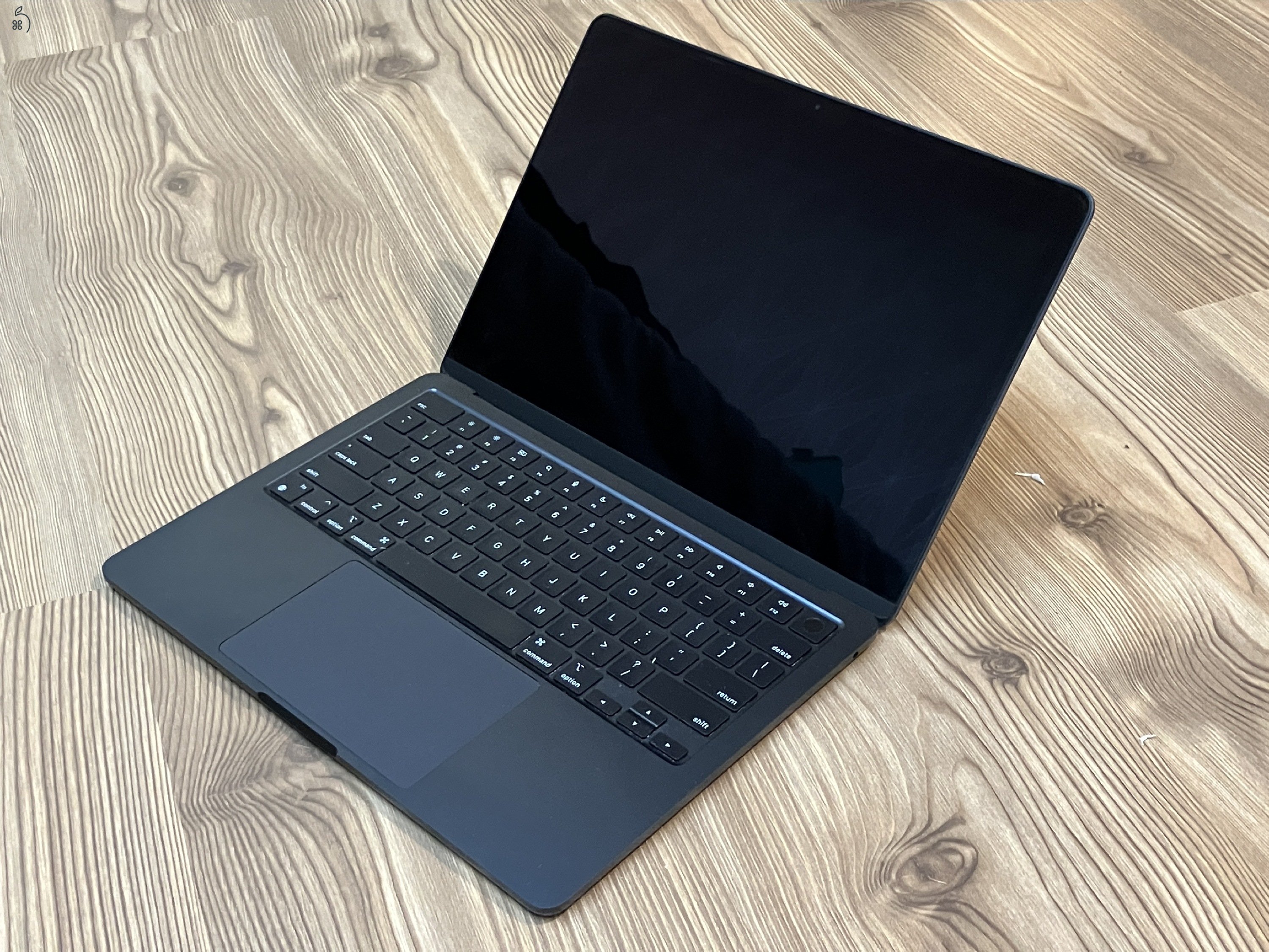 Macbook Air 13,6 - M2 (8-10) / 24GB / 2Tb   