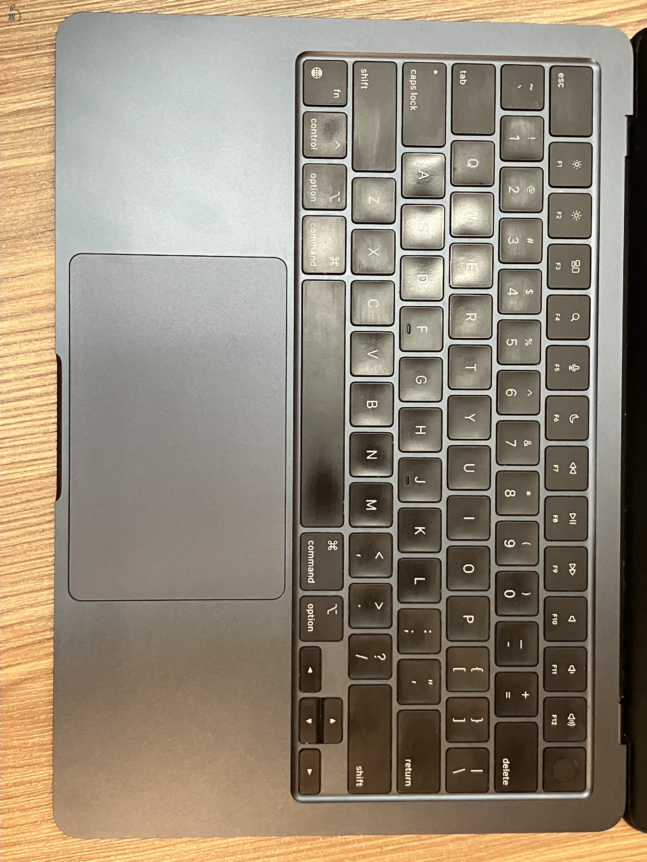 Macbook Air 13,6 - M2 (8-10) / 24GB / 2Tb   