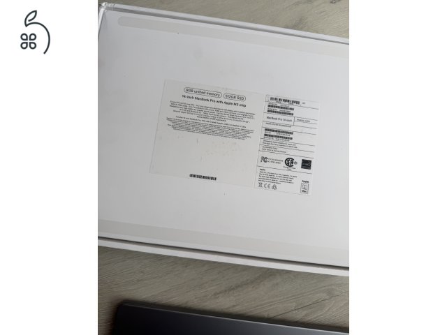 Eladó  Apple MacBook Pro M3 8GB/512GB -USA