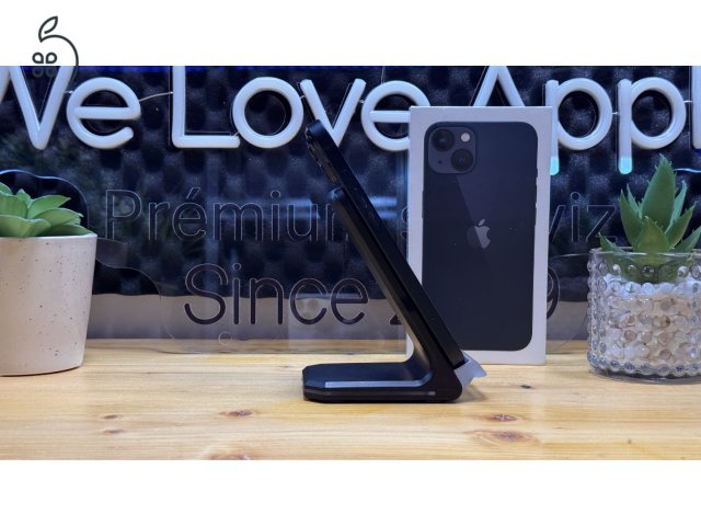  iPhone 13, 128GB, Fekete, Független - 1ÉV Garancia, Számla 