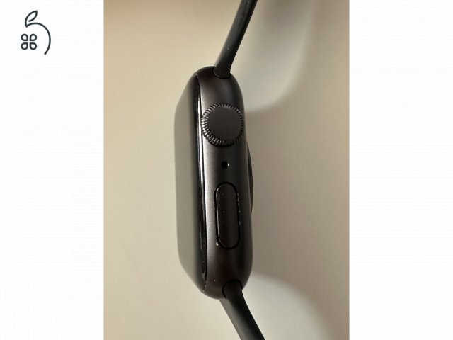 2020 Apple Watch SE 1.generáció szép állapotú