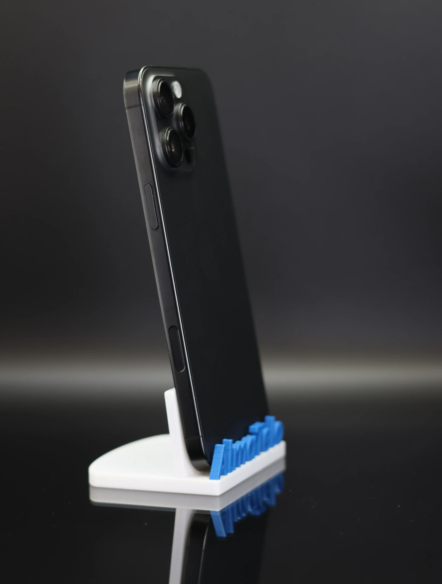 Apple iPhone 16 Pro Max 256 GB Black Titanium 100% akku - 12 HÓ GARANCIA