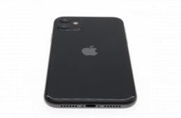 Apple iPhone 11 64 GB Black 100%