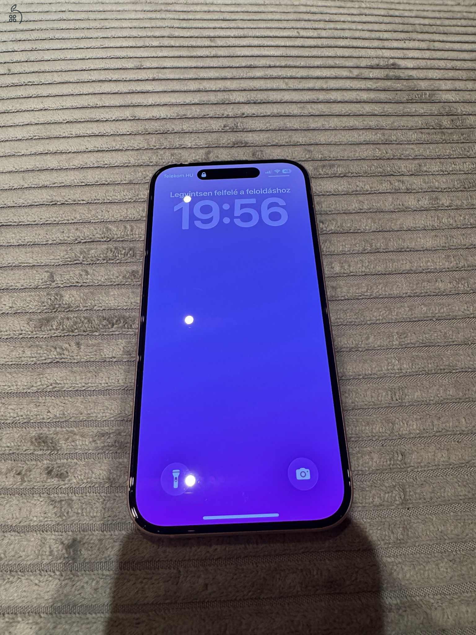 Eladó szép állapotú Iphone 15