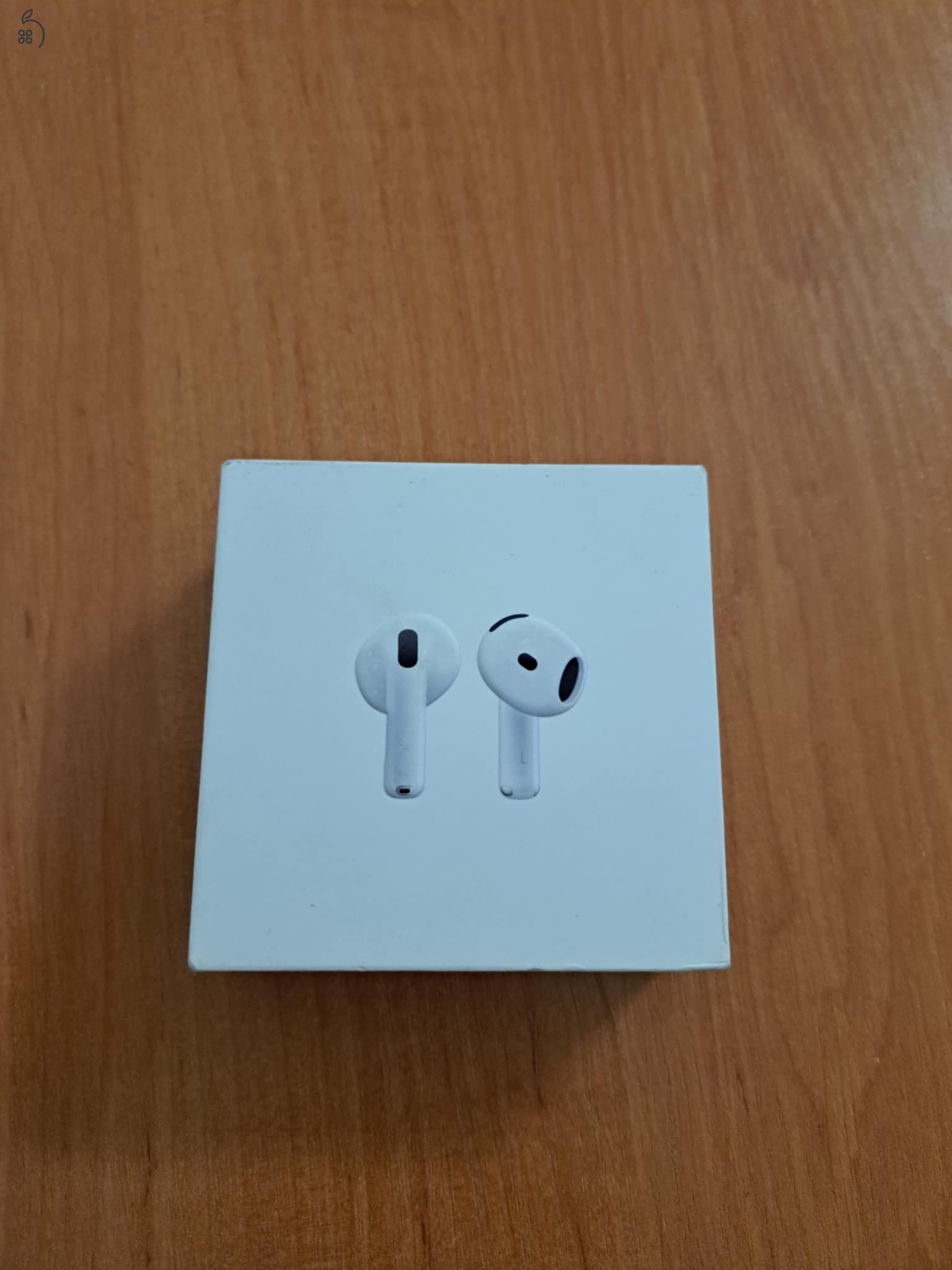 AirPods 4