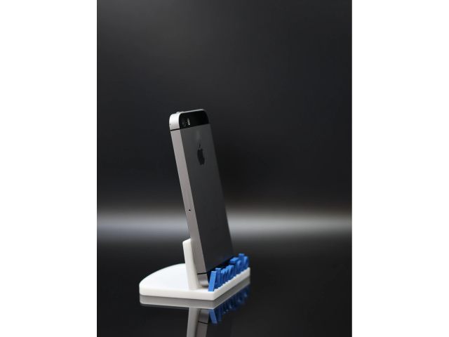 Apple iPhone SE (2016) 32 GB Space Gray 95% akku - 12 HÓ GARANCIA