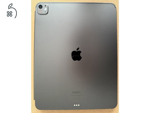 Apple iPad Pro M4 13″ + Apple Magic Keyboard 