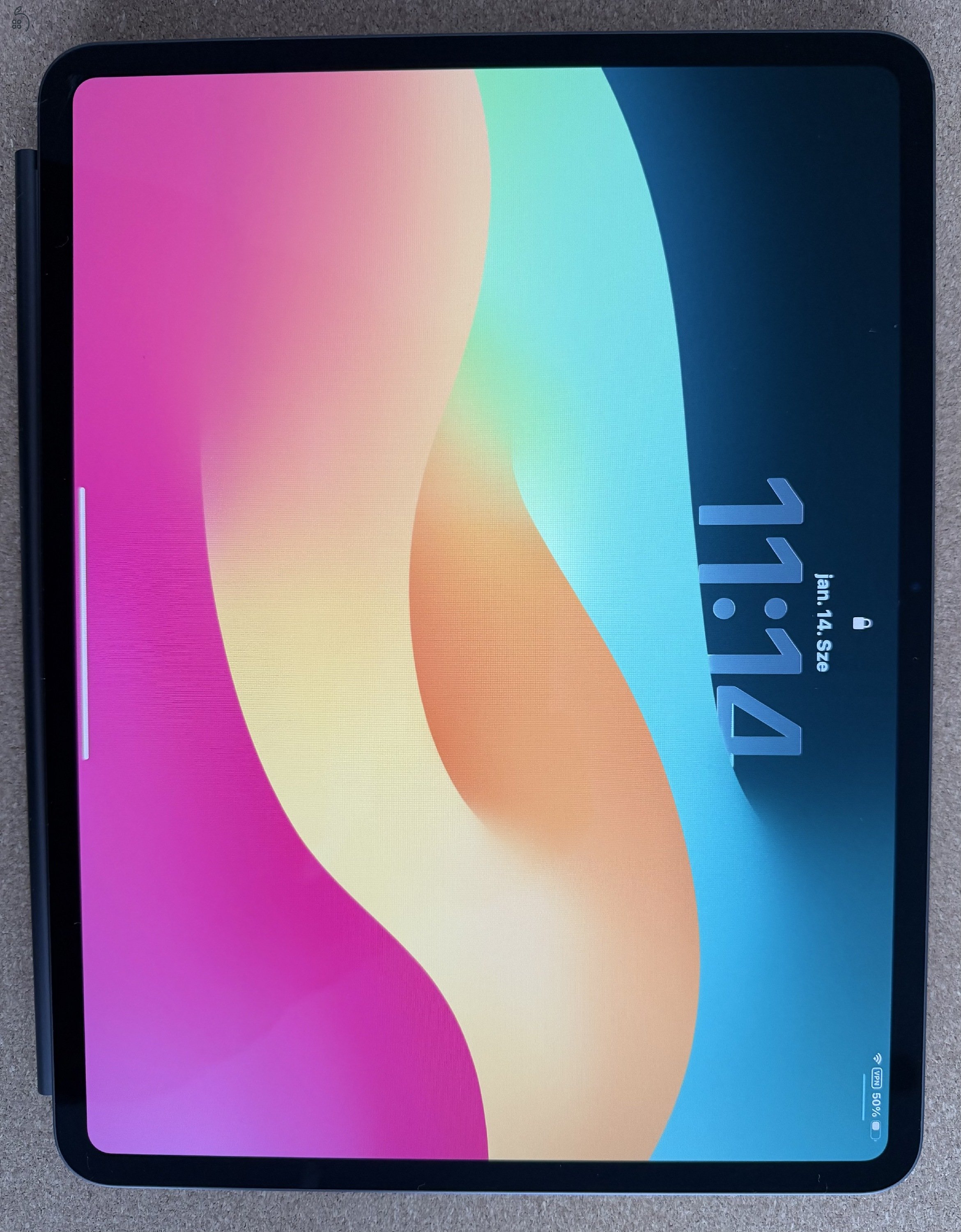 Apple iPad Pro M4 13″ + Apple Magic Keyboard 