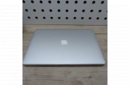 Apple MacBook Pro Retina 15 (Mid 2015) 16GB/500GB használt, megkímélt, akku 86%