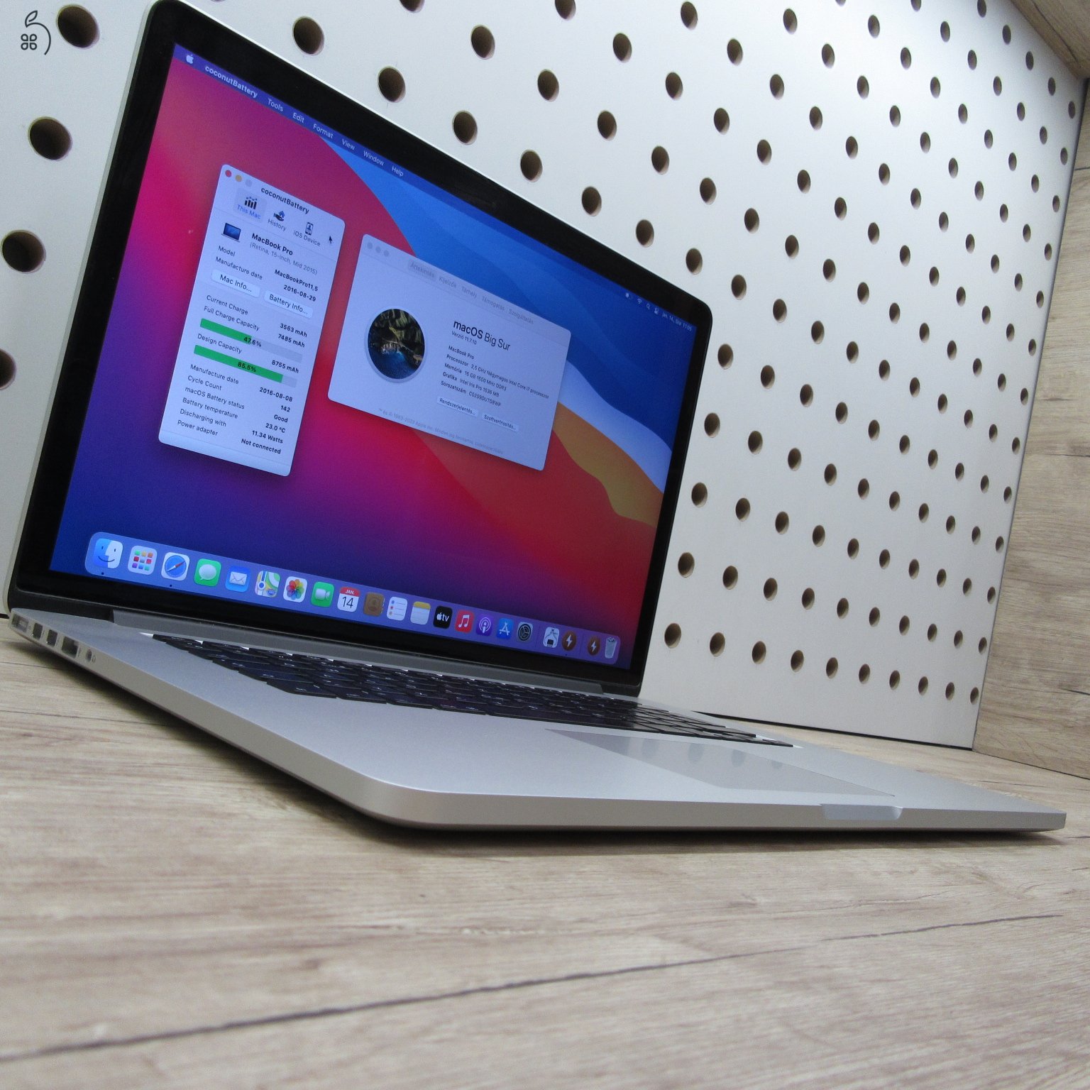 Apple MacBook Pro Retina 15 (Mid 2015) 16GB/500GB használt, megkímélt, akku 86%