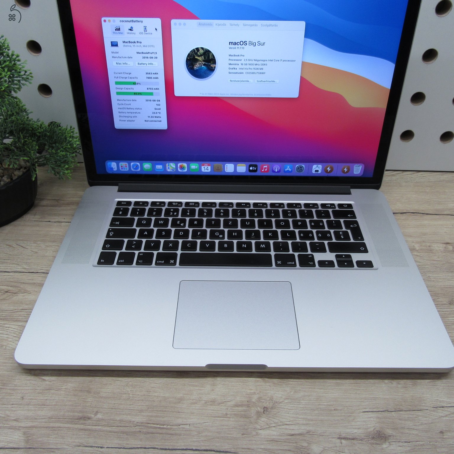 Apple MacBook Pro Retina 15 (Mid 2015) 16GB/500GB használt, megkímélt, akku 86%