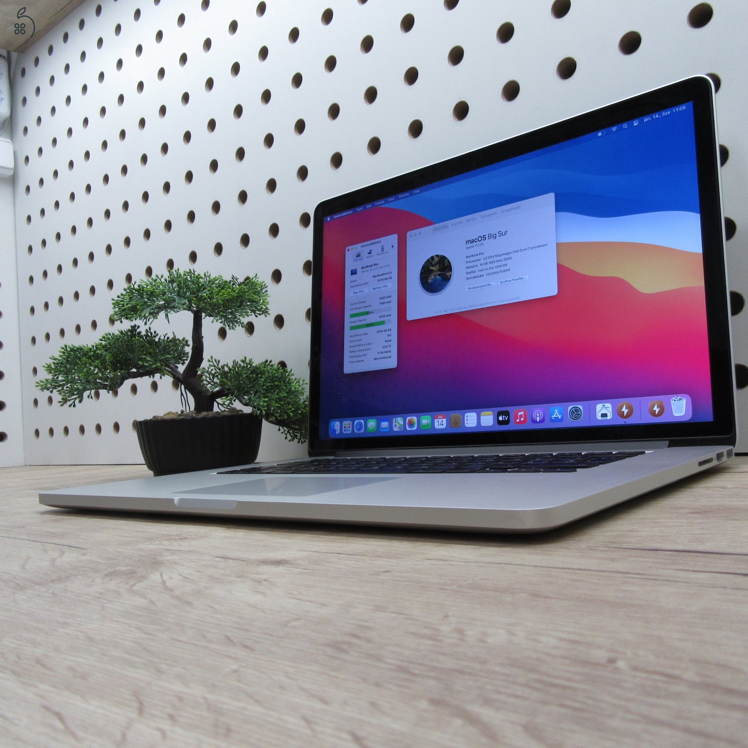 Apple MacBook Pro Retina 15 (Mid 2015) 16GB/500GB használt, megkímélt, akku 86%