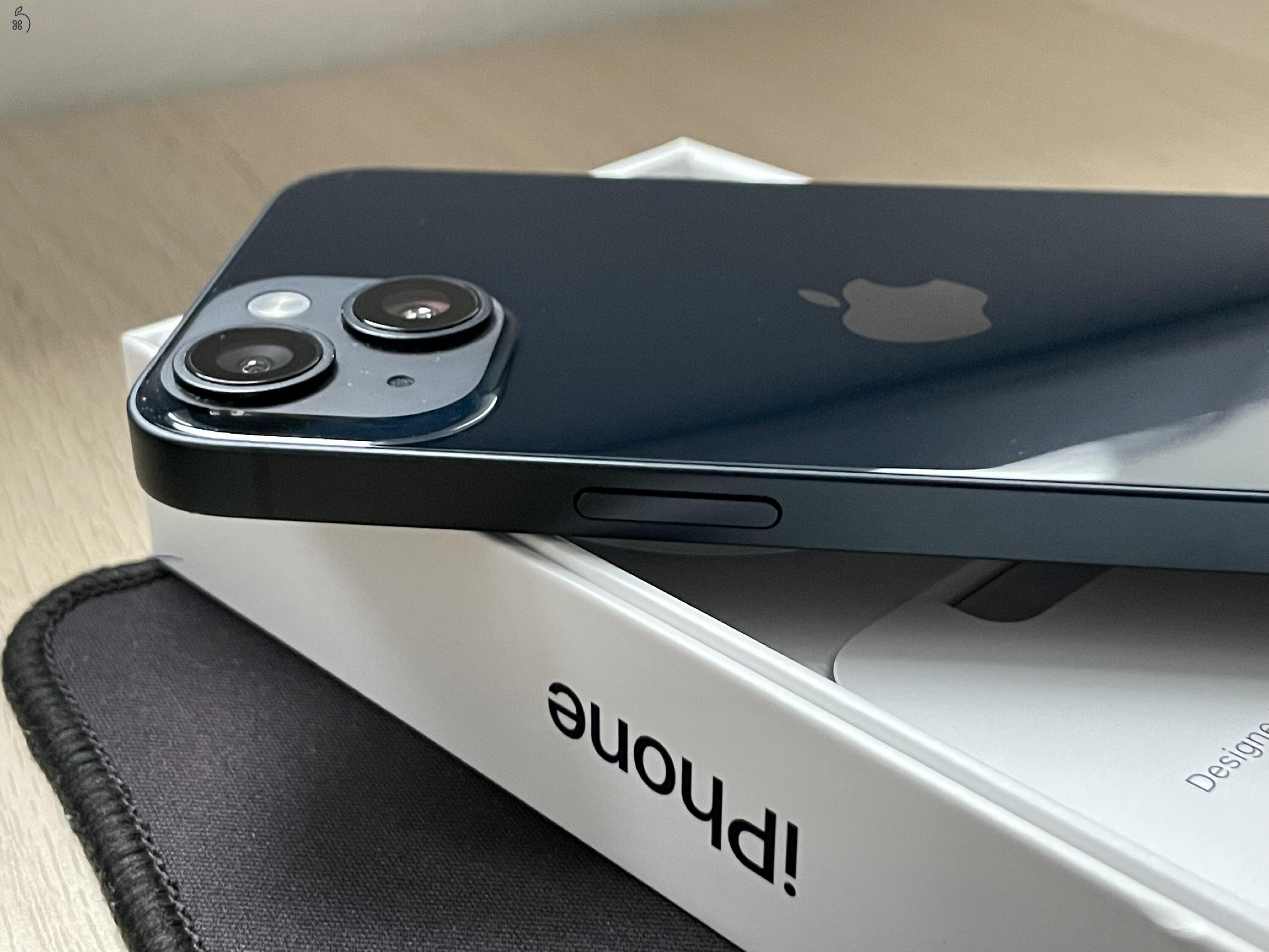 iPhone 14 128gb fekete - FÜGGETLEN