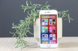 Apple iPhone 8 64GB White B US-7511