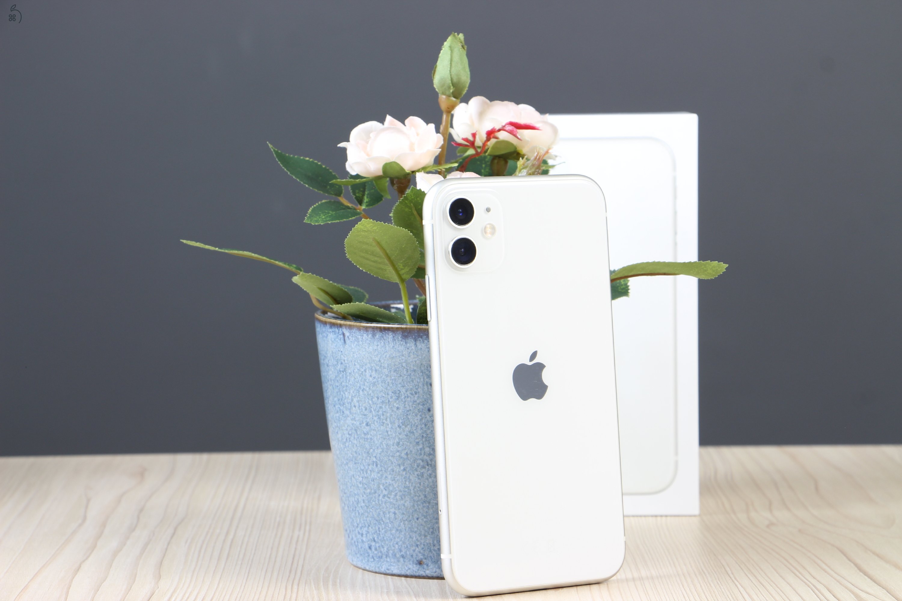 Apple iPhone 11 64GB White B US-7512.