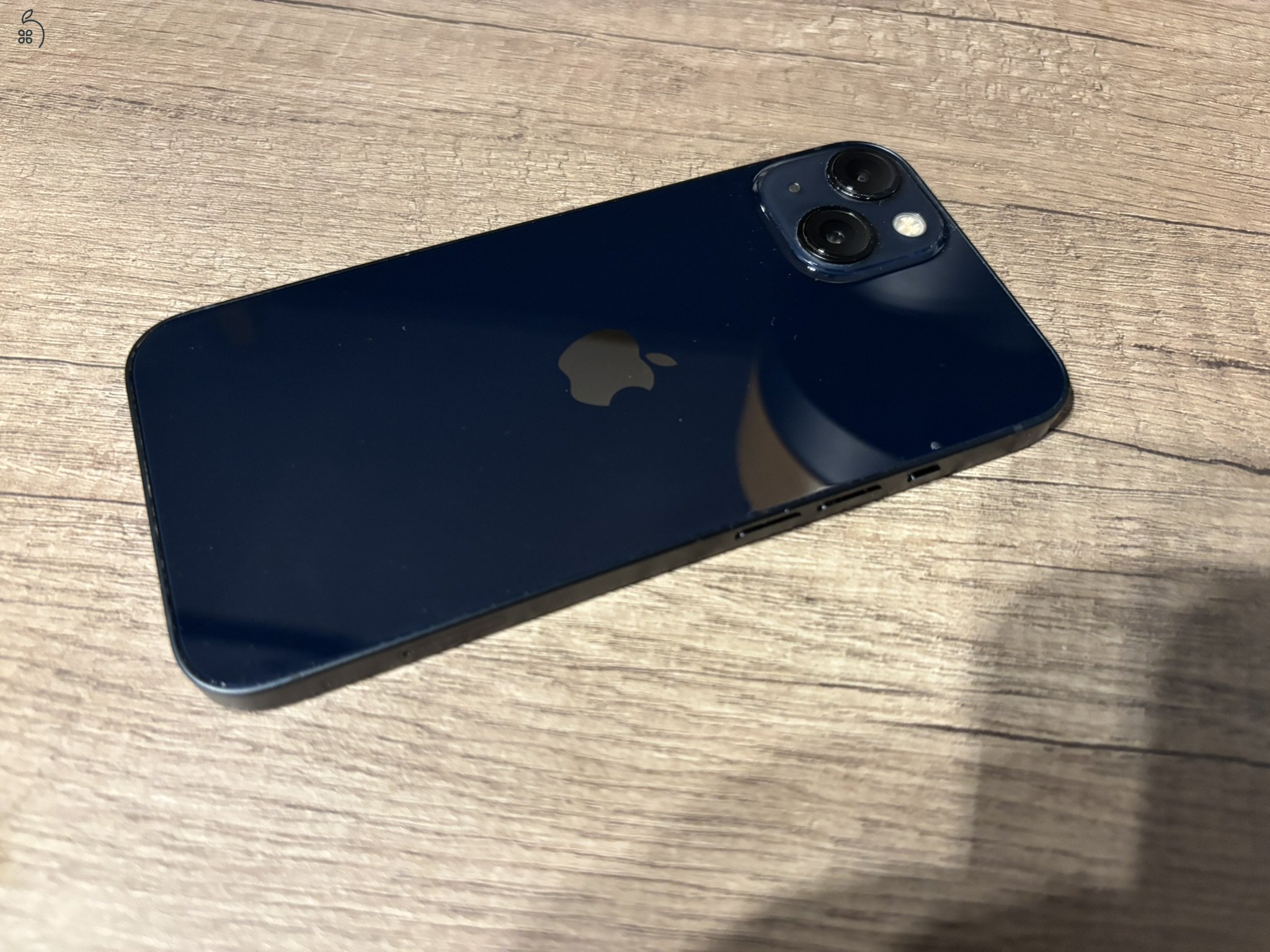 iPhone 13 128GB - 87 % Akku - Kártyafüggetlen