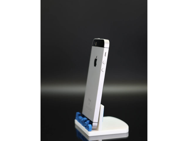 Apple iPhone SE (2016) 32 GB Space Gray 96% akku - 12 HÓ GARANCIA