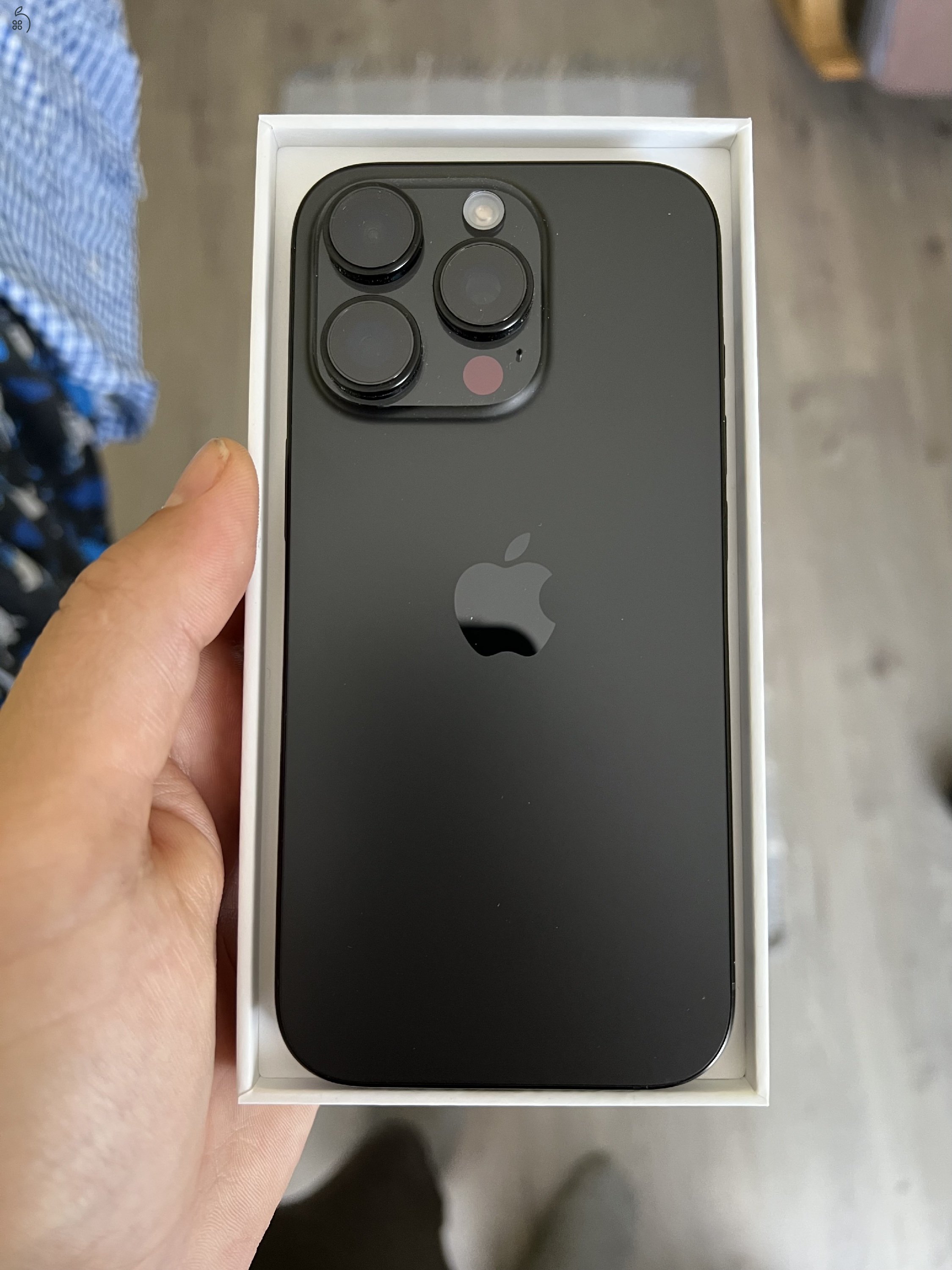 Apple iPhone 16 Pro Black 128GB, 99% akku, garanciális, karcmentes