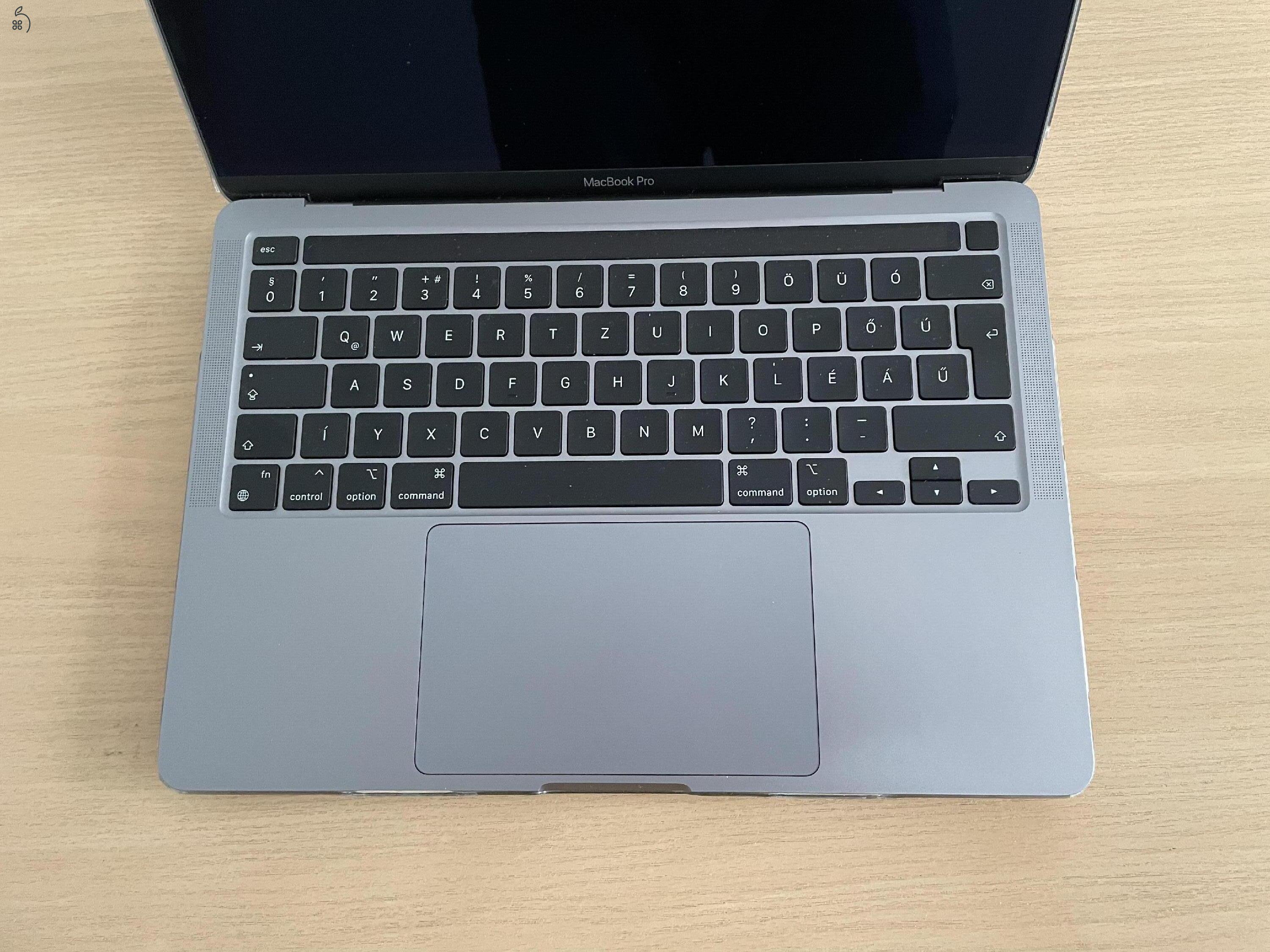 Macbook Pro M1 2020 8GB RAM 256GB SSD Magyar bill, 94% akku, Space Gray