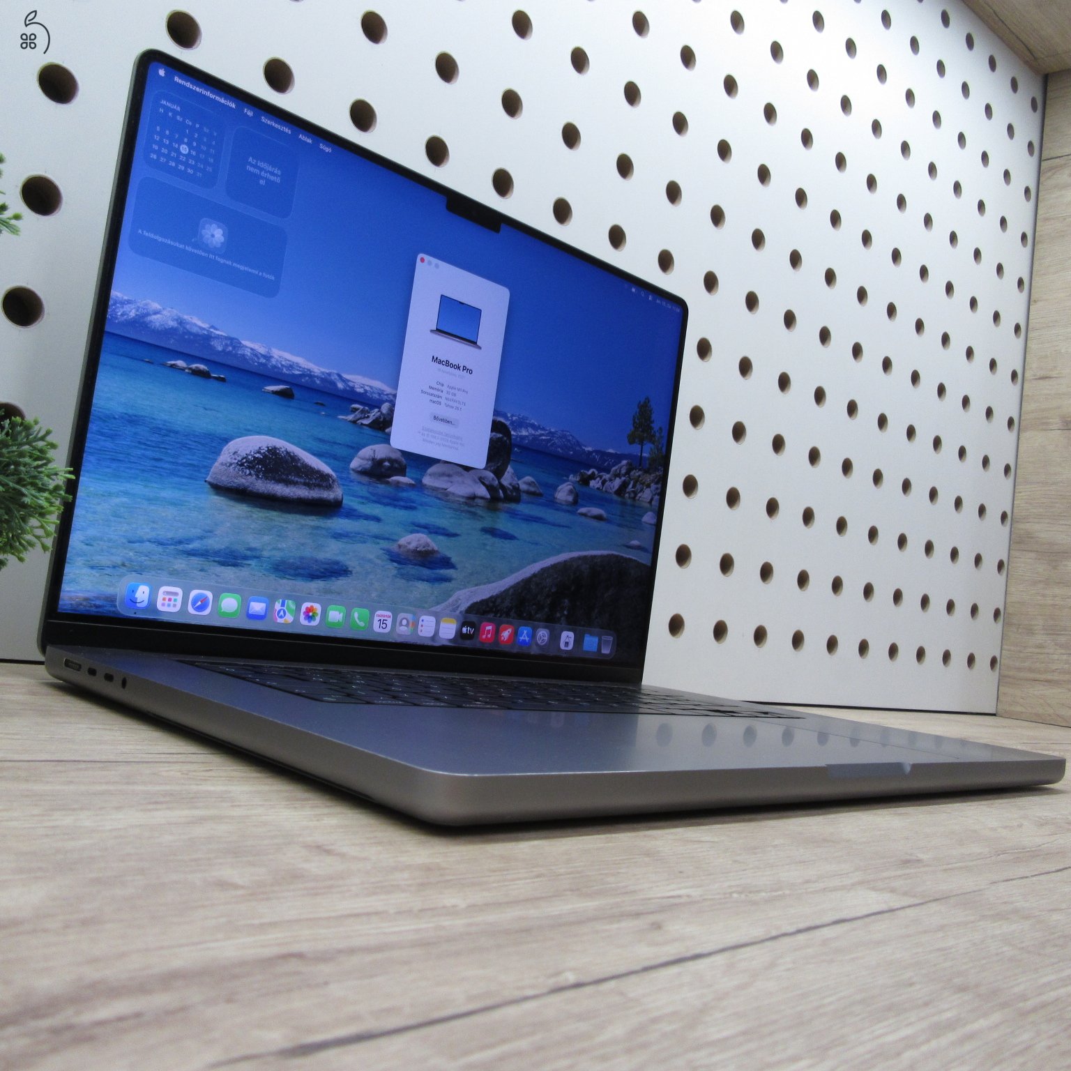 Apple MacBook Pro 16 (2021) 32GB/512GB használt, megkímélt, akku 86%