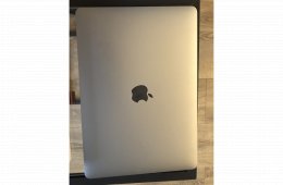 Macbook Air M1 8GB RAM 256 GB SSD 
