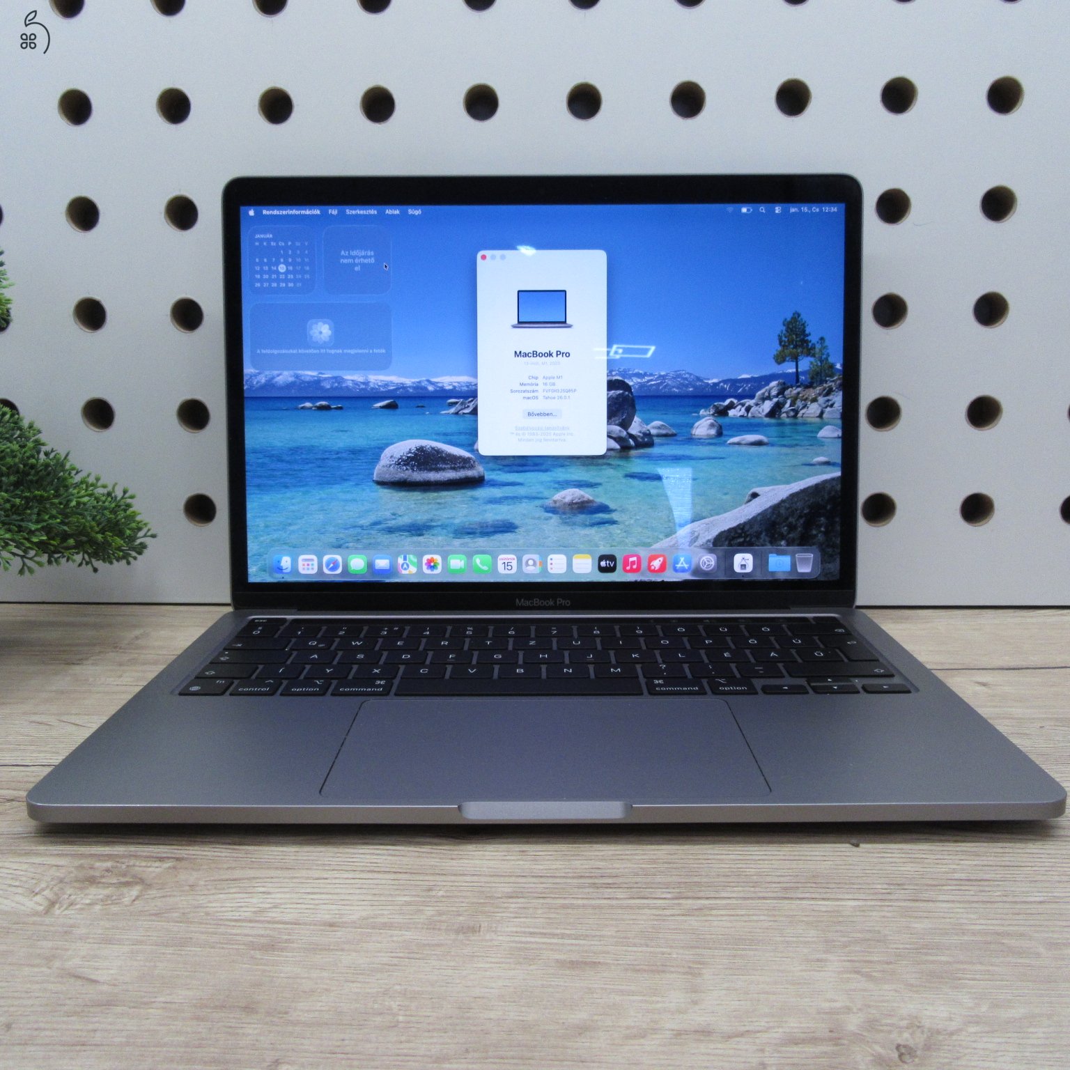 Apple MacBook Pro 13 M1 Touch Bar (2021) 16GB/1TB használt, karcmentes, akku 87%