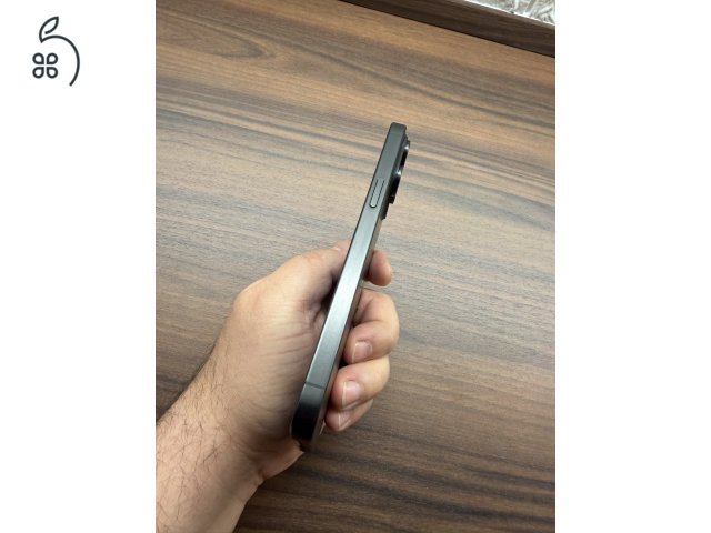Eladó Apple iPhone 15 pro max 256GB, Fekete titán, Kártya független, Garanciális 2027.04.02.!