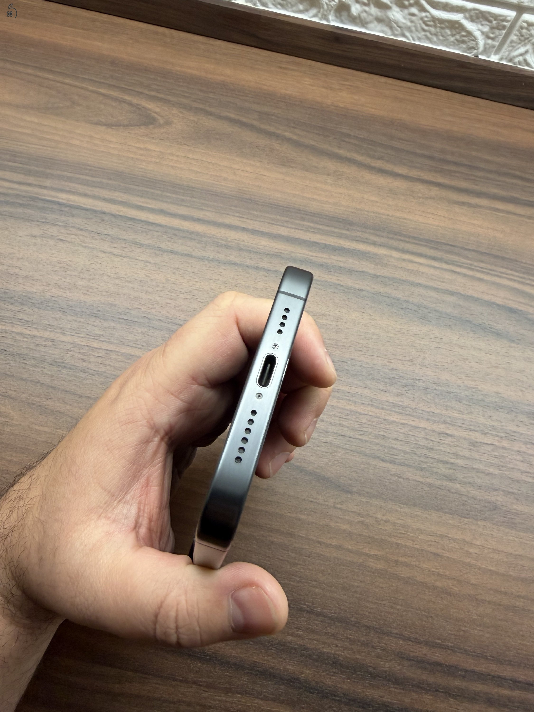 Eladó Apple iPhone 15 pro max 256GB, Fekete titán, Kártya független, Garanciális 2027.04.02.!