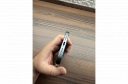 Eladó Apple iPhone 15 pro max 256GB, Fekete titán, Kártya független, Garanciális 2027.04.02.!